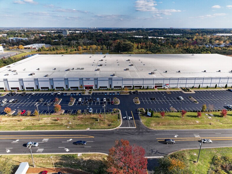 More Photos Of 4140 Pleasant Rd, Fort Mill Warehouse For Lease