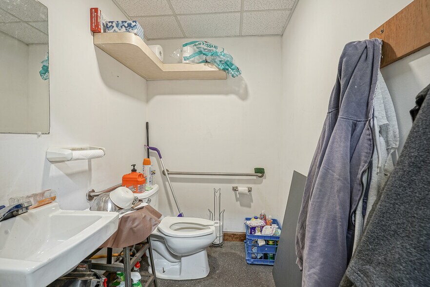 More Photos Of 3459 Norwood Ave, Pennsauken Service For Sale