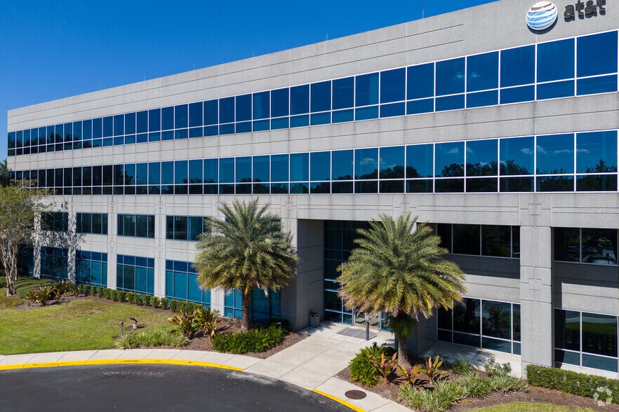 More Photos Of 10407 Centurion Pky N, Jacksonville Unknown For Lease