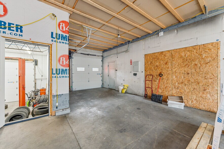 More Photos Of 600 Pittsburgh Rd, Uniontown Auto Dealership For Sale