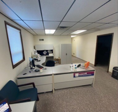 More Photos Of 398-426 Industrial Dr, North Wales Unknown For Lease