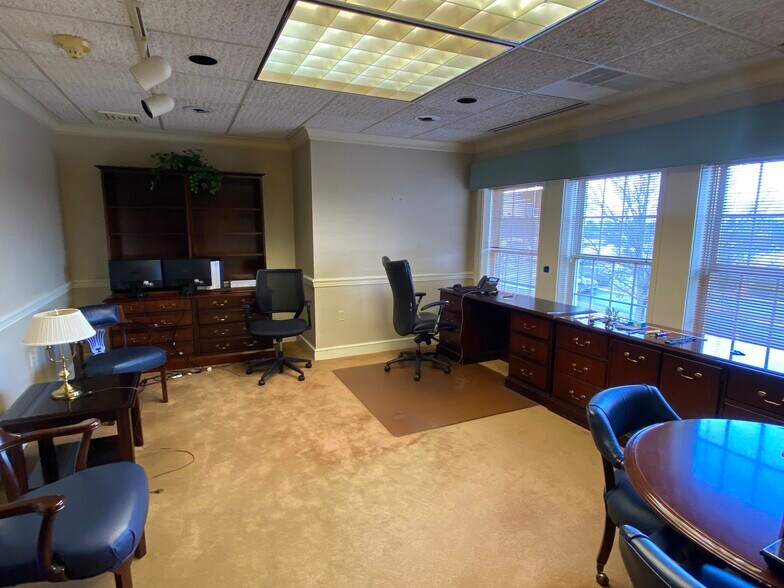 More Photos Of 2640 Monroeville Blvd, Monroeville Bank For Sale