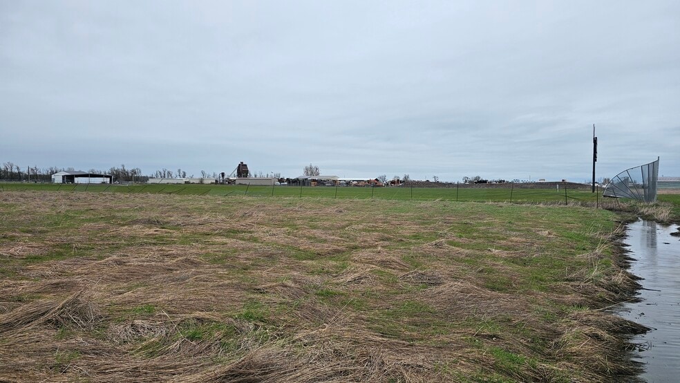 More Photos Of North Coburg Rd @ Diamond Hill Road, Harrisburg Land For Sale