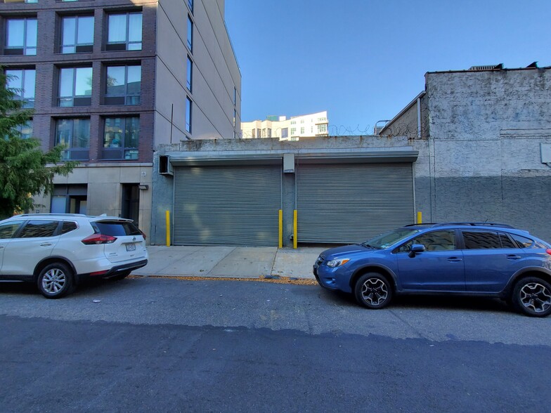 More Photos Of 441 Keap St, Brooklyn Warehouse For Lease