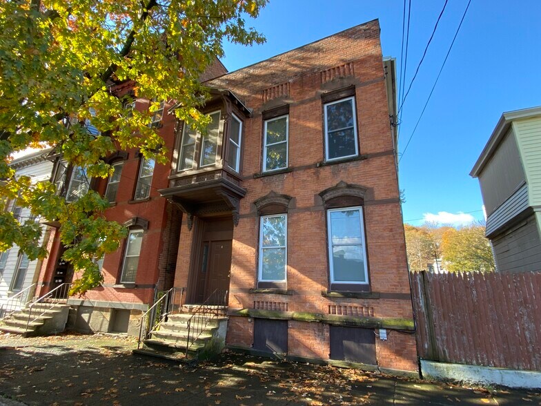 Primary Photo Of 31 Congress St, Cohoes Apartments For Sale