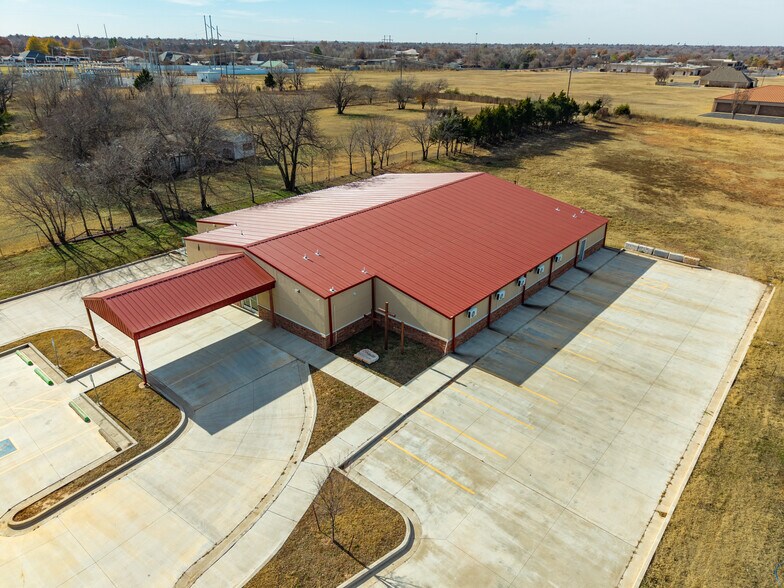 More Photos Of 8017 S Santa Fe Ave, Oklahoma City Religious Facility For Sale