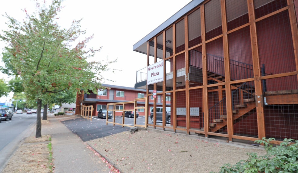 More Photos Of 1247-1257 W 6th Ave, Eugene Apartments For Sale