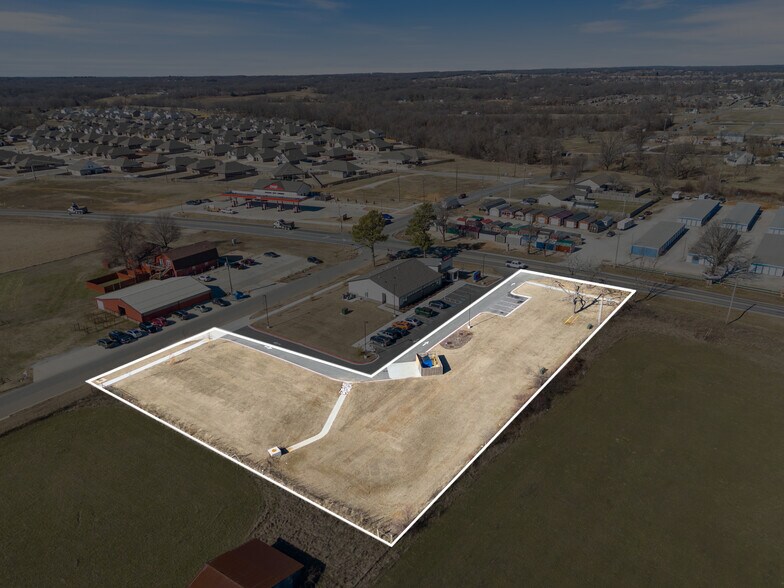 More Photos Of 2103 Slack St, Pea Ridge Land For Sale