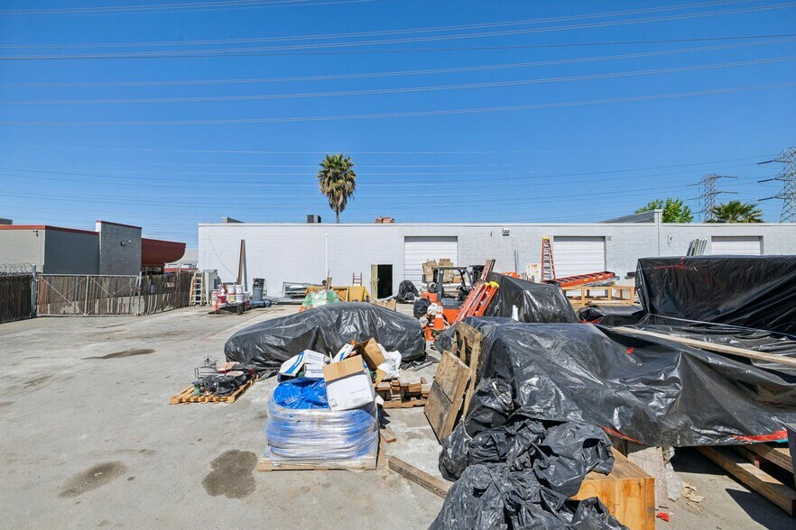 More Photos Of 5560 Boscell Common, Fremont Warehouse For Sale