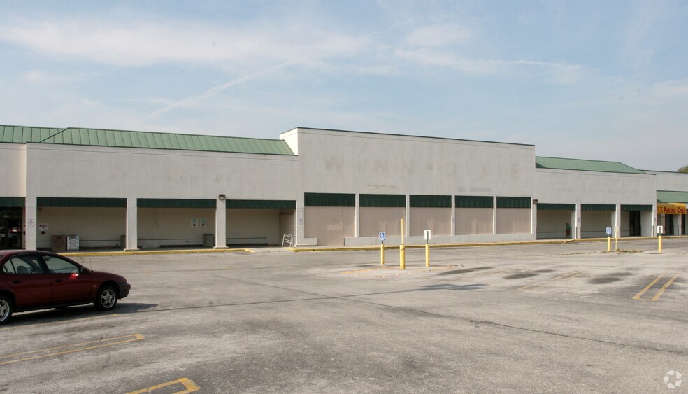 More Photos Of 1092 By Pass Rd, Vinton General Retail For Sale