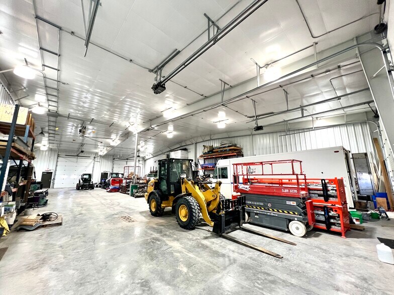 More Photos Of 1408 Pierce St, Norfolk Warehouse For Sale