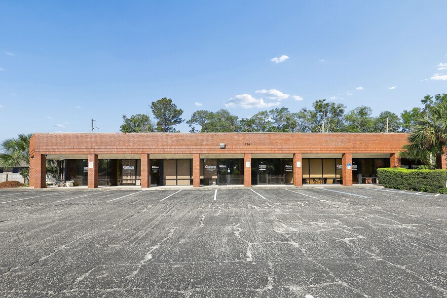 More Photos Of 772 Foxridge Center Dr, Orange Park Office For Sale