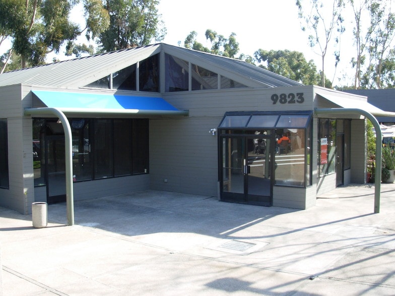 More Photos Of 9821 Carroll Canyon Rd, San Diego Freestanding For Lease