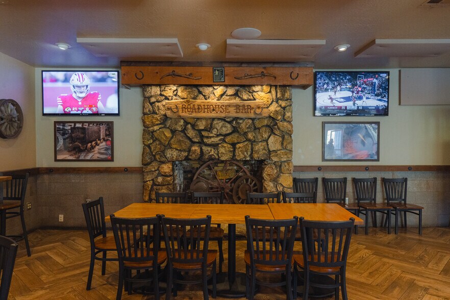 More Photos Of 5159 CA-140, Mariposa Restaurant For Sale