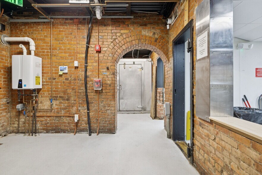 More Photos Of 108 Bridge St, Franklin Storefront For Sale