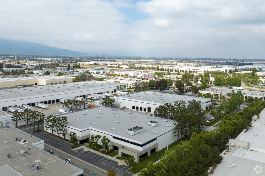 More Photos Of 11778 San Marino St, Rancho Cucamonga Warehouse For Lease