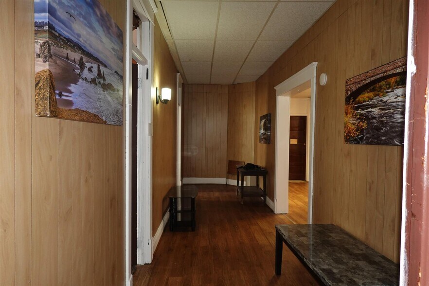 More Photos Of 1700 Monroe St, Stevens Point Apartments For Sale