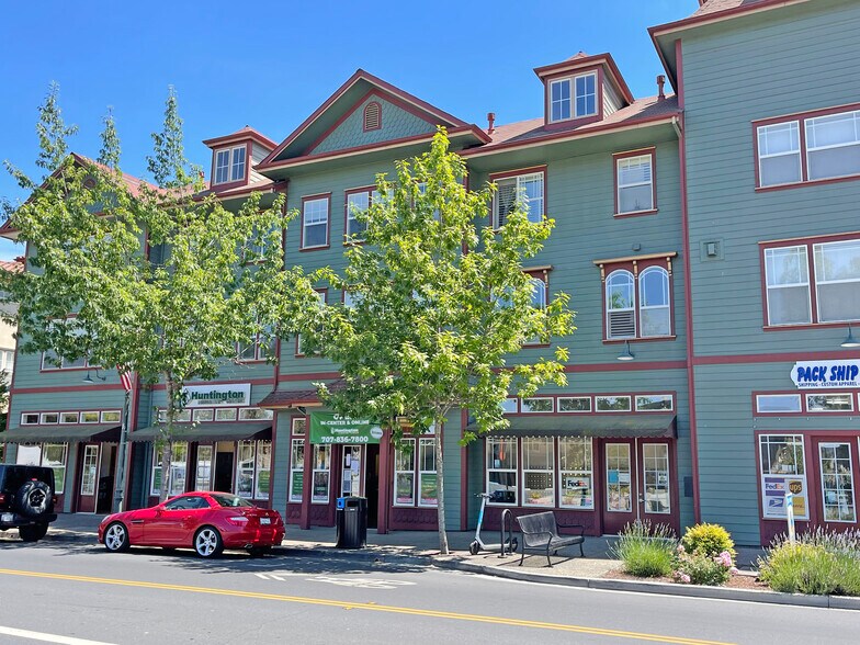 More Photos Of 220 Windsor River Rd, Windsor Apartments For Sale