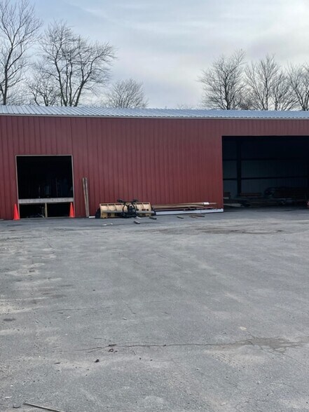 More Photos Of 419 State Route 17B, Monticello Freestanding For Sale