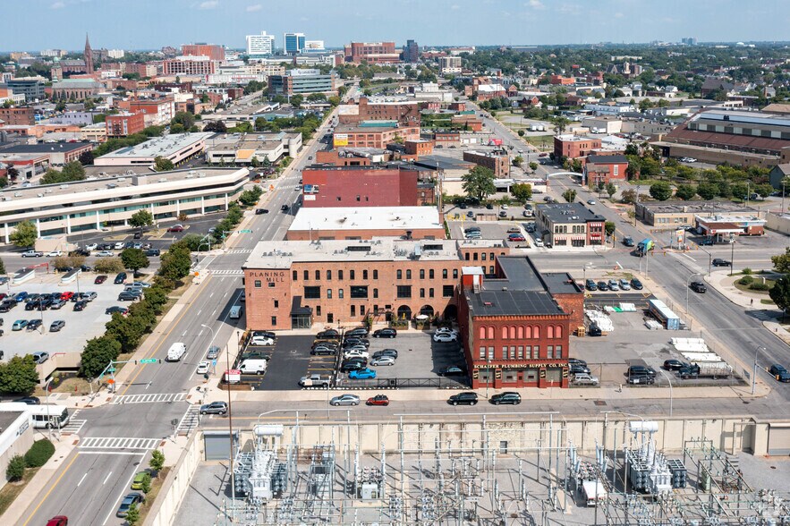 More Photos Of 141 Elm St, Buffalo Apartments For Lease