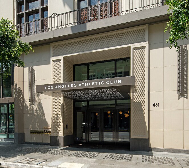 More Photos Of 431 W 7th St, Los Angeles Hotel For Lease