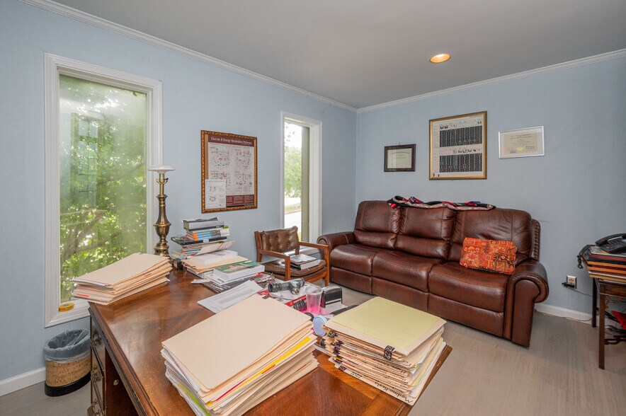 More Photos Of 730 Memorial Dr, Bessemer Medical For Sale