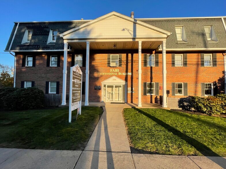 More Photos Of 344-350 Silas Deane Hwy, Wethersfield Medical For Lease
