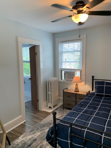 More Photos Of 446 County St, New Bedford Office For Sale