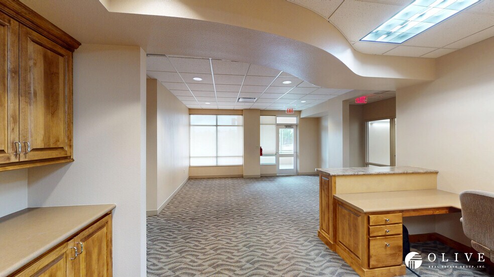 More Photos Of 1555 Quail Lake Loop, Colorado Springs Medical For Sale