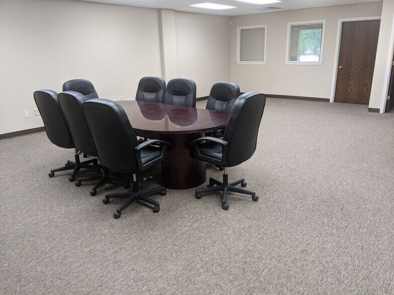 More Photos Of 2401 Gull Rd, Kalamazoo Office For Sale