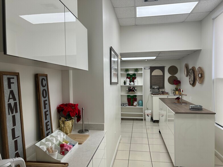 More Photos Of 5400 SW 122nd Ave, Miami Religious Facility For Lease