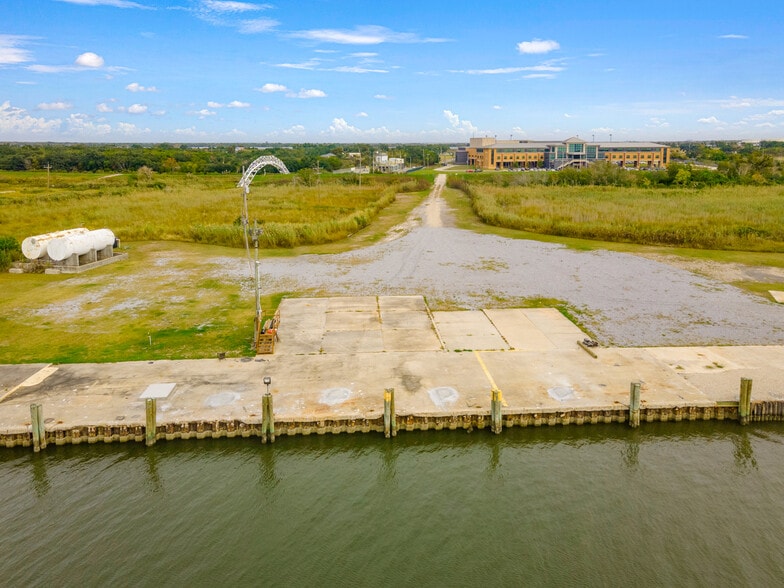 More Photos Of 186 Perino Rd, Buras Land For Lease