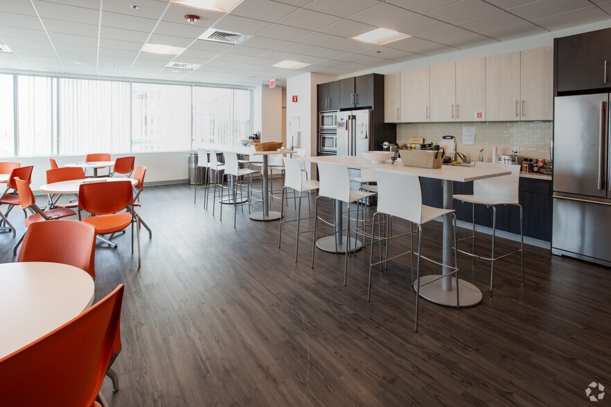 More Photos Of 275 Second Ave, Waltham Office For Lease