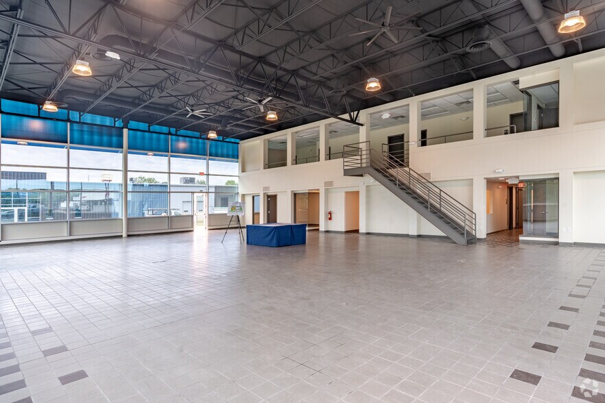 More Photos Of 1425 Mount Vernon Rd, Newark Manufacturing For Lease