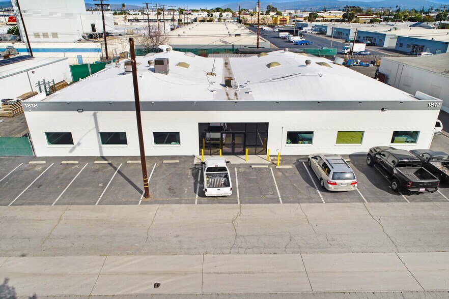 More Photos Of 1812-1818 N Orangethorpe Park, Anaheim Warehouse For Lease