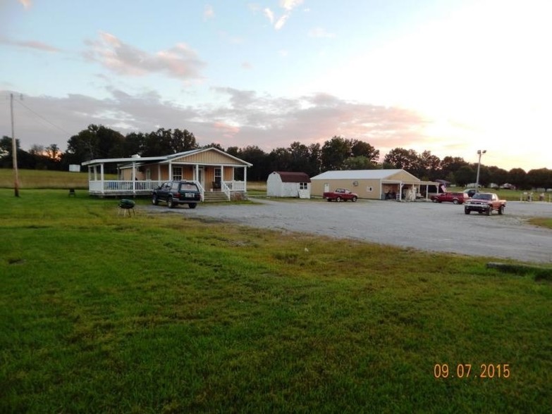 Primary Photo Of 1444 Bellview Rd, Pikeville Storefront Retail Residential For Sale