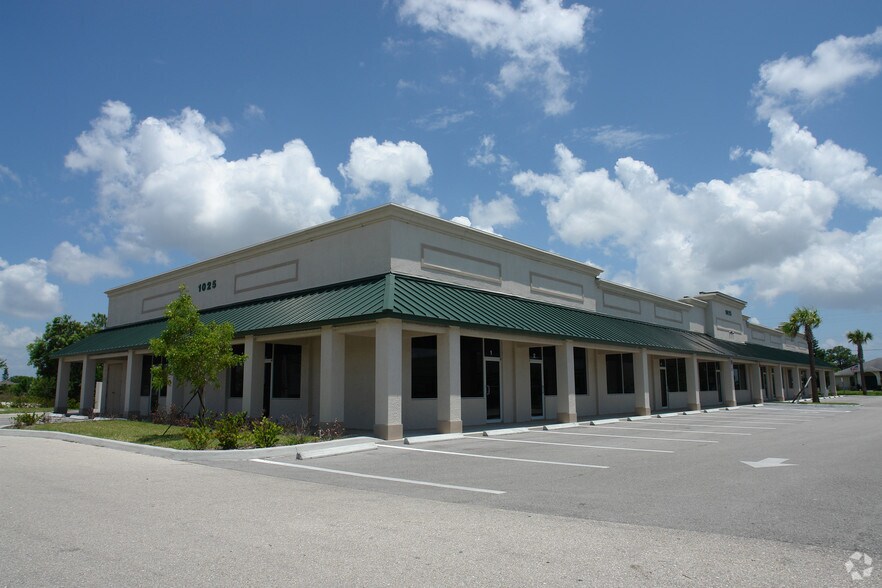 Primary Photo Of 1025 Santa Barbara Blvd, Cape Coral Unknown For Lease