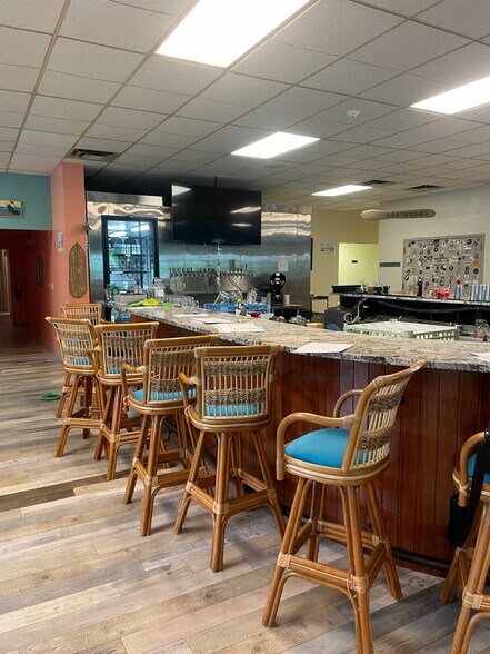 More Photos Of 1044 Saxonburg Blvd, Glenshaw Restaurant For Sale