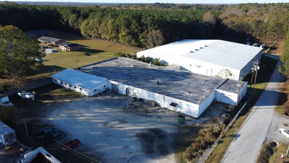 Primary Photo Of 105-205 Silo Ln, Lavonia Manufacturing For Sale