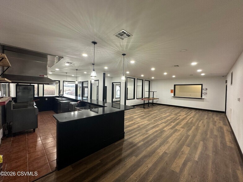 More Photos Of 533 Liberty Valley Rd, Danville Restaurant For Sale
