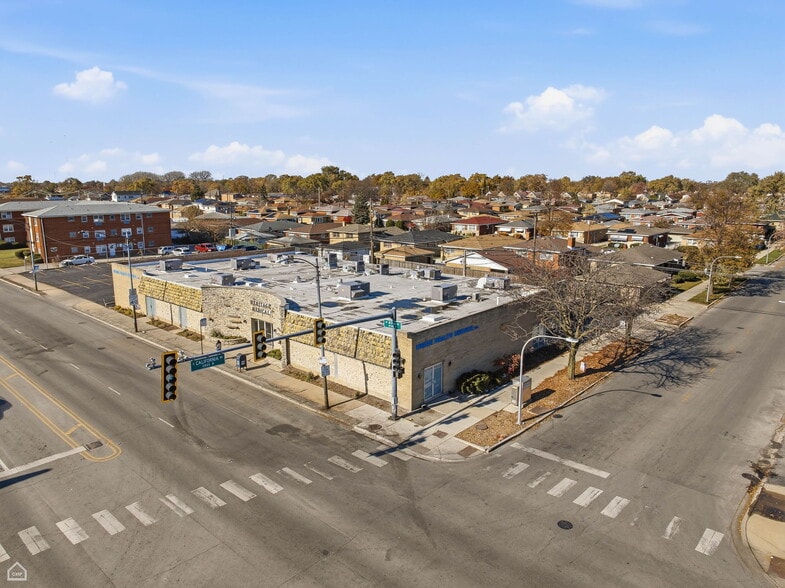 Primary Photo Of 2800 W 87th St, Chicago Medical For Lease