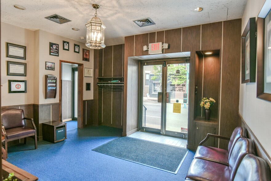 More Photos Of 29 W Franklin St, Hagerstown Apartments For Sale