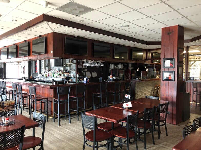 More Photos Of 8300 Wolf Rd, Willow Springs Health Club For Sale