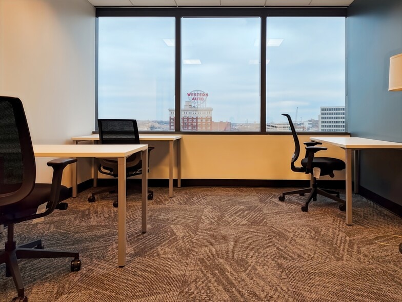 More Photos Of 2300 Main St, Kansas City Coworking Space