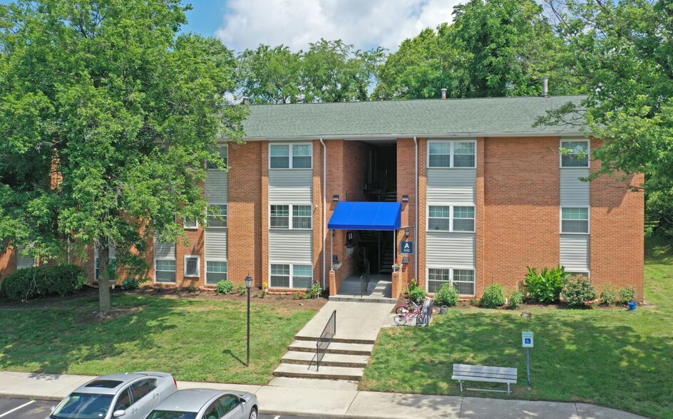 More Photos Of 777 Roanoke Blvd, Salem Apartments For Sale