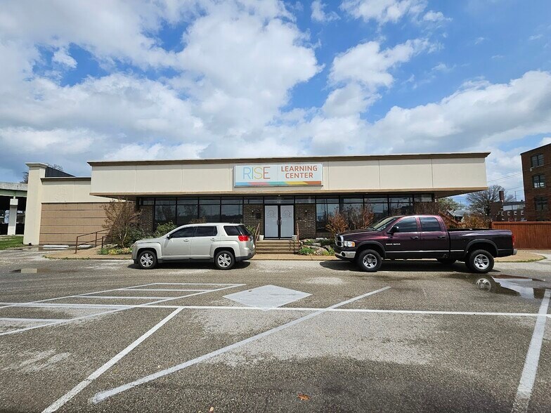 More Photos Of 501 NW 4th St, Evansville Industrial For Sale