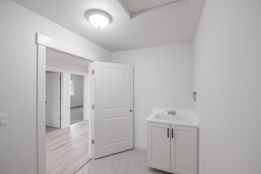 More Photos Of 37731 Rolltide Dr, Lebanon Apartments For Sale