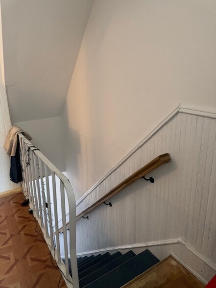 More Photos Of 236 16th St, Brooklyn Storefront Retail Residential For Sale