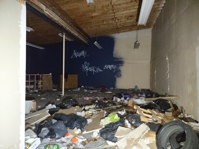 More Photos Of 1615 Retreat St, Baltimore Warehouse For Sale