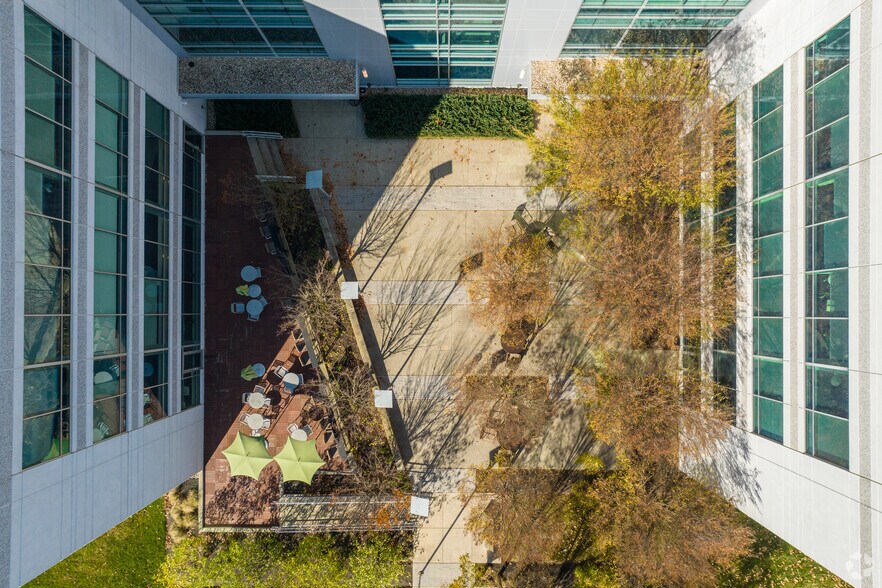 More Photos Of 550 E Swedesford Rd, Wayne Office For Lease